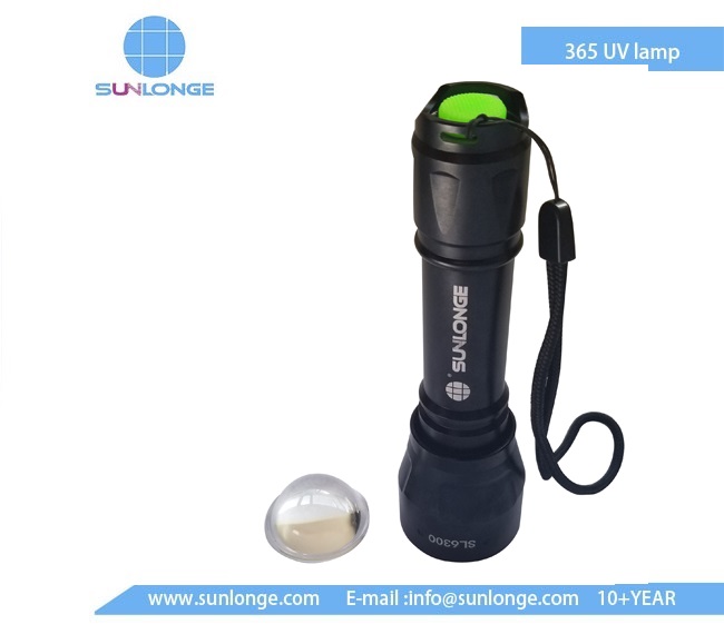 How to choose a UV flashlight in the leak detection service